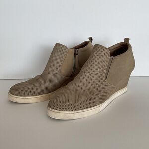 Caslon Women’s Wedge Sneakers Leather Size 10